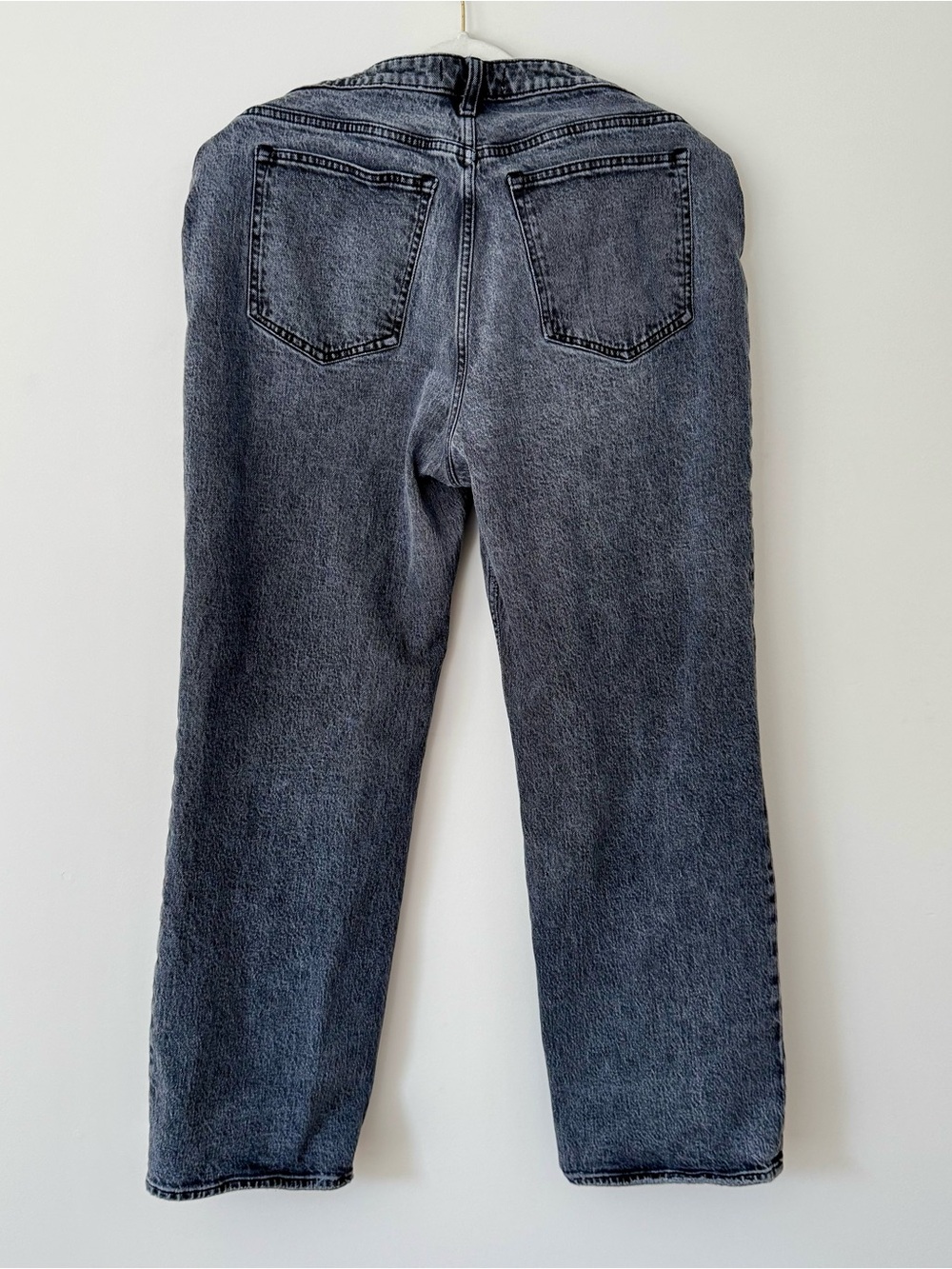 Abercrombie Curve Love High Rise 90s Relaxed Jean, Grey Wash – Size 33 / 16 - Picture 6 of 8